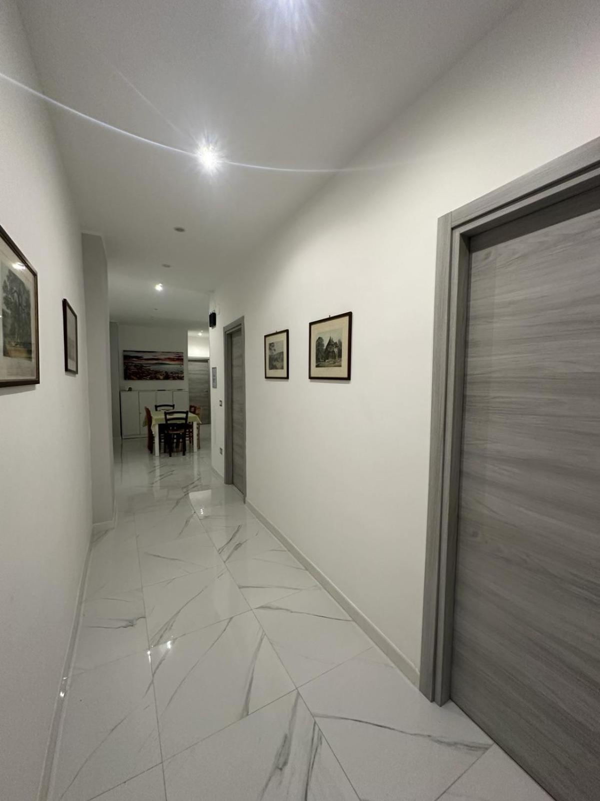M2 Apartment نابولي المظهر الخارجي الصورة