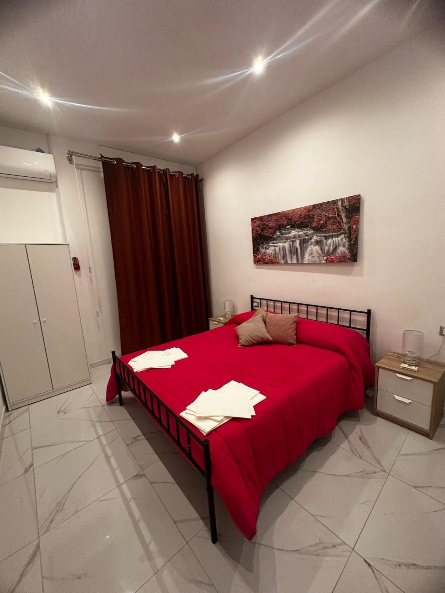 M2 Apartment نابولي المظهر الخارجي الصورة